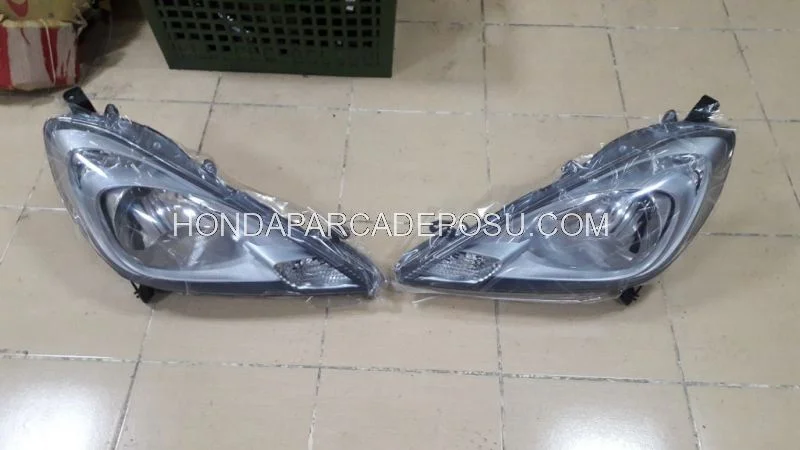 Honda Jazz Sağ Sol Far 2011 2012 2013 Model