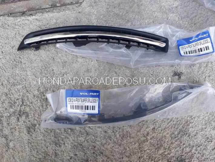 Volvo Xc90 Ön Tampon Izgarası