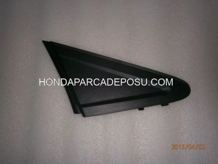 Honda Civic Sol Kapı Köşe Plastiği 2012 2013 2014 2015 2016 Model