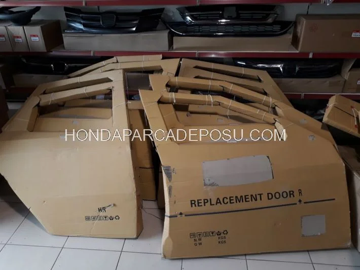 Honda Civic Sağ Ön Kapı 2017 2018 2019 2020 Model