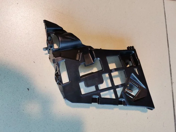 Volvo S90 Tampon Braketi 2017 2018 2019 2020 Model