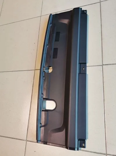 Volvo S90 Radyatör Üst Kaplama Orta 2017 2018 2019 2020 Model